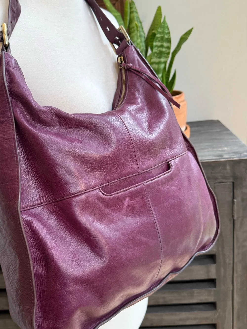 Hobo International Marley Shoulder Bag Berry Burgundy Leather Hobo Purse - Picture 7 of 16